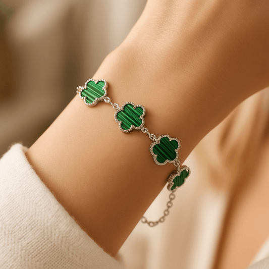 Eirin Apparel Clover Charm Bracelet Emerald Malachite / Silver Tone Lúireach Clover Charm Bracelet