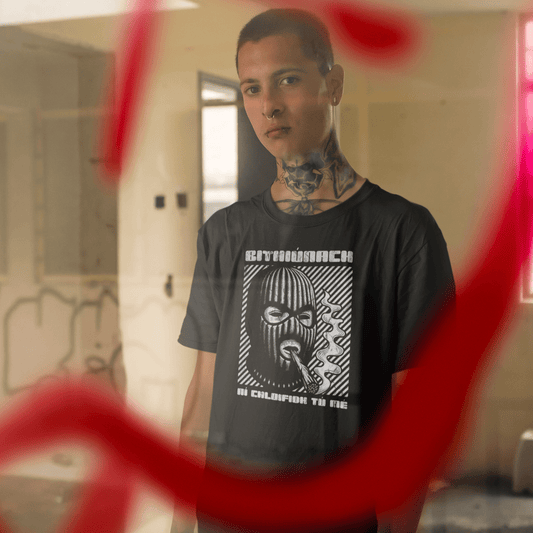 Eirin Apparel Men's T-Shirt Men's 'Irish Outlaw' Gaelic T-Shirt