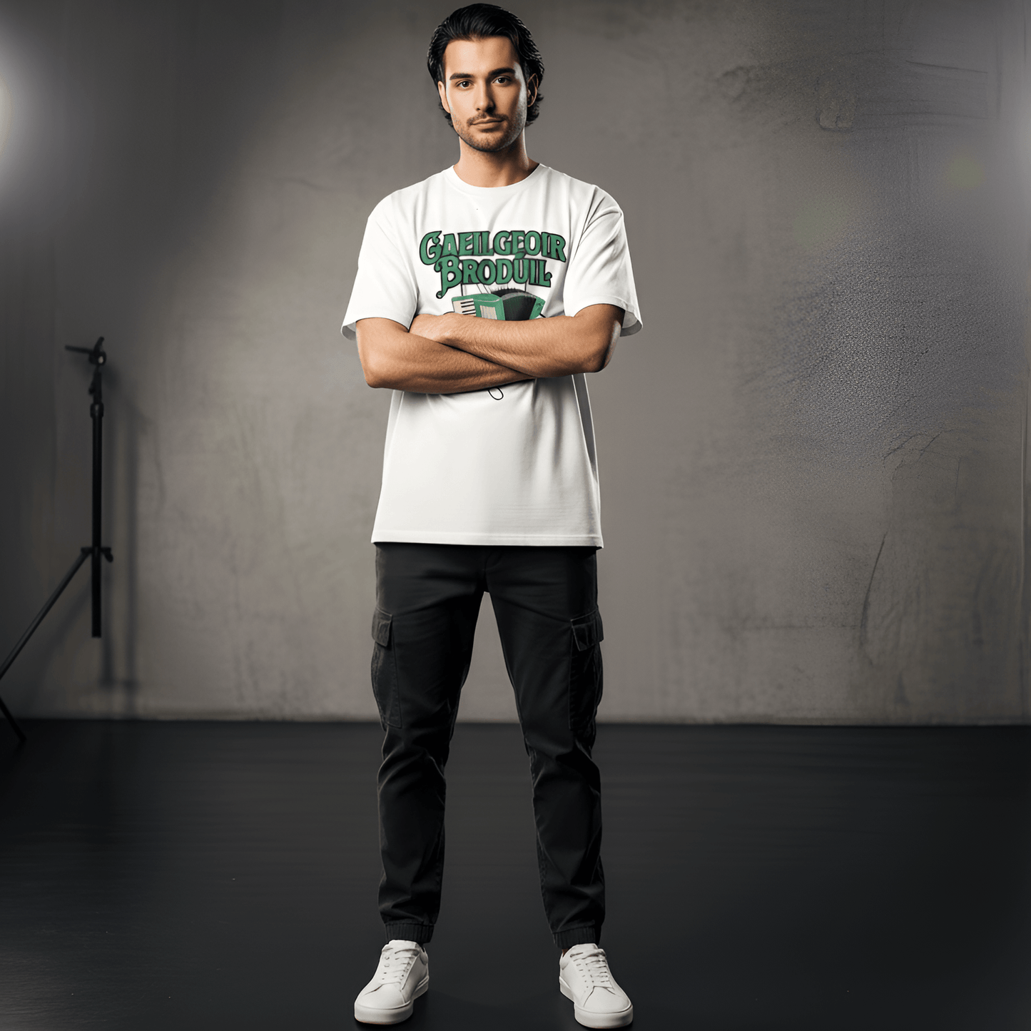 Eirin Apparel Men's T-Shirt Men's 'There's Music In Irish' Gaelic T-Shirt