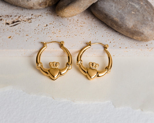 Eirin Apparel Mini Claddagh Hoop Earrings Dainty Gold-Plated Claddagh Hoop Earrings - 'Gríanóg' (Little Sun)