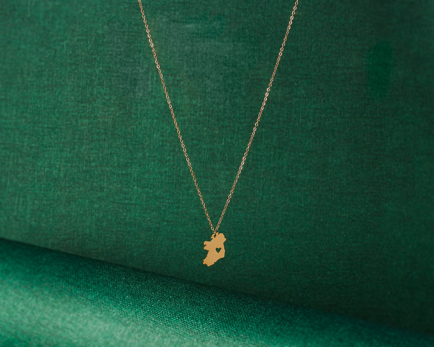 Eirin Apparel Necklace Map of Ireland Necklace - ‘Heartland’