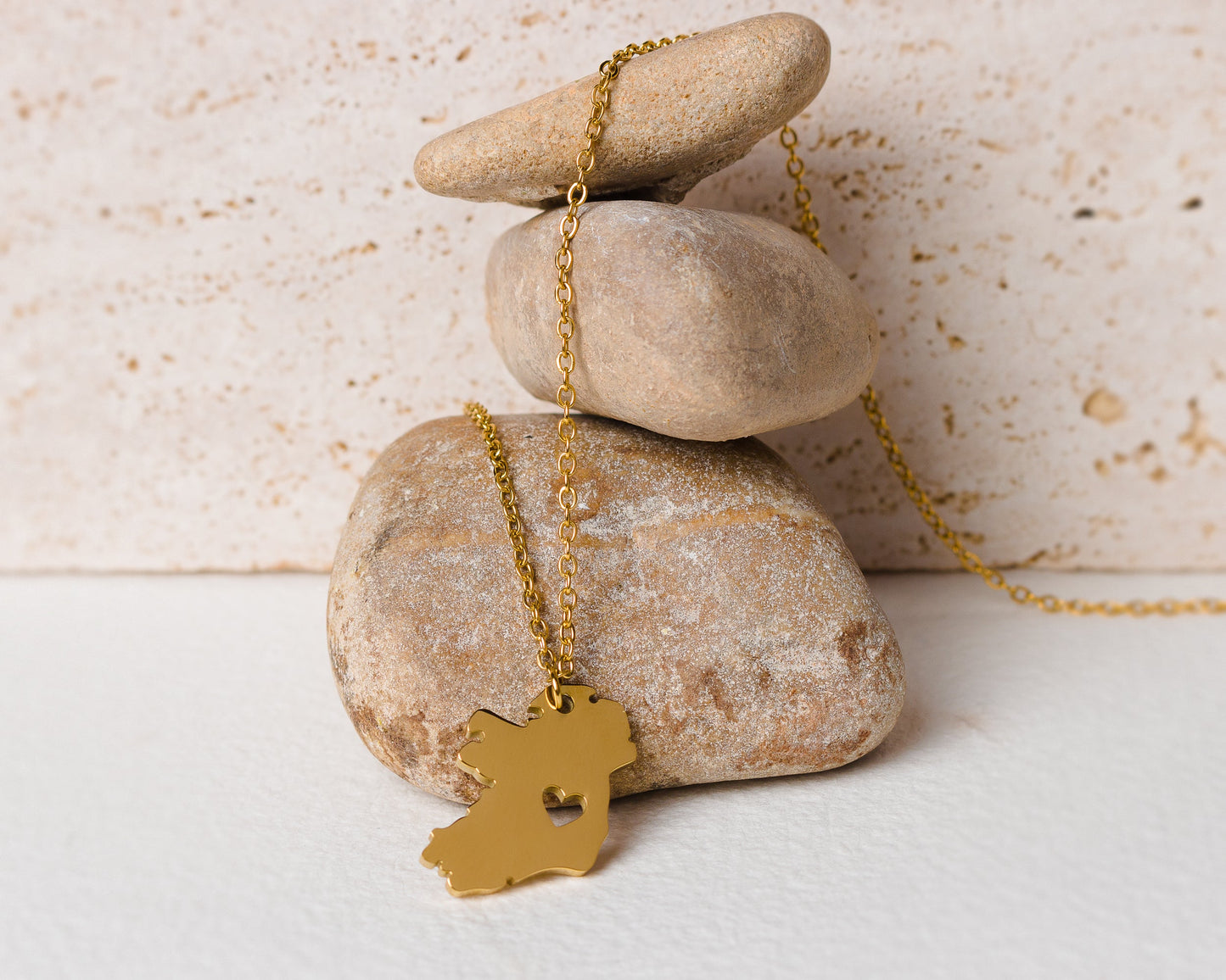 Eirin Apparel Necklace Map of Ireland Necklace - ‘Heartland’