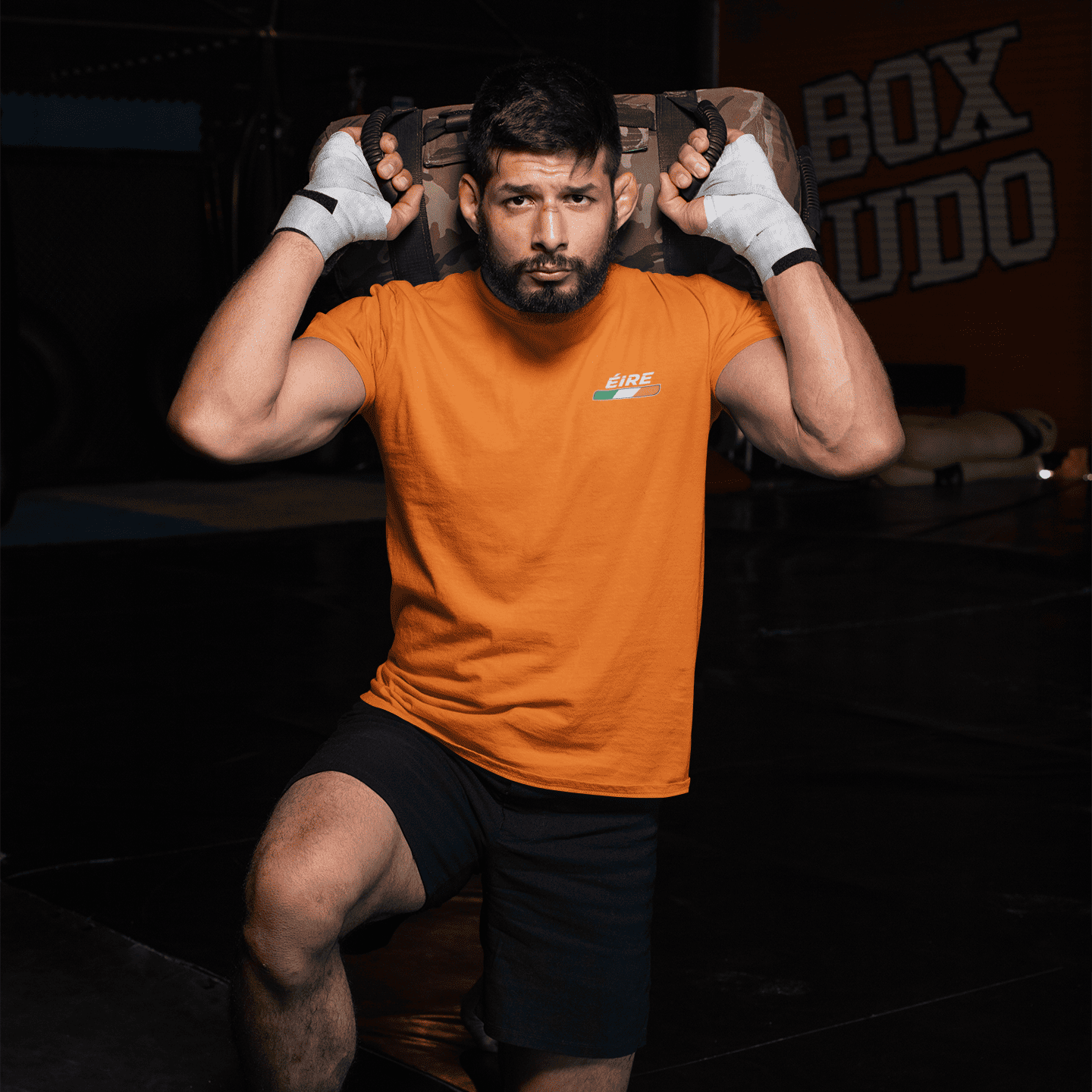 Eirin Apparel Performance T-Shirt Unisex 'Éire' Performance T-Shirt