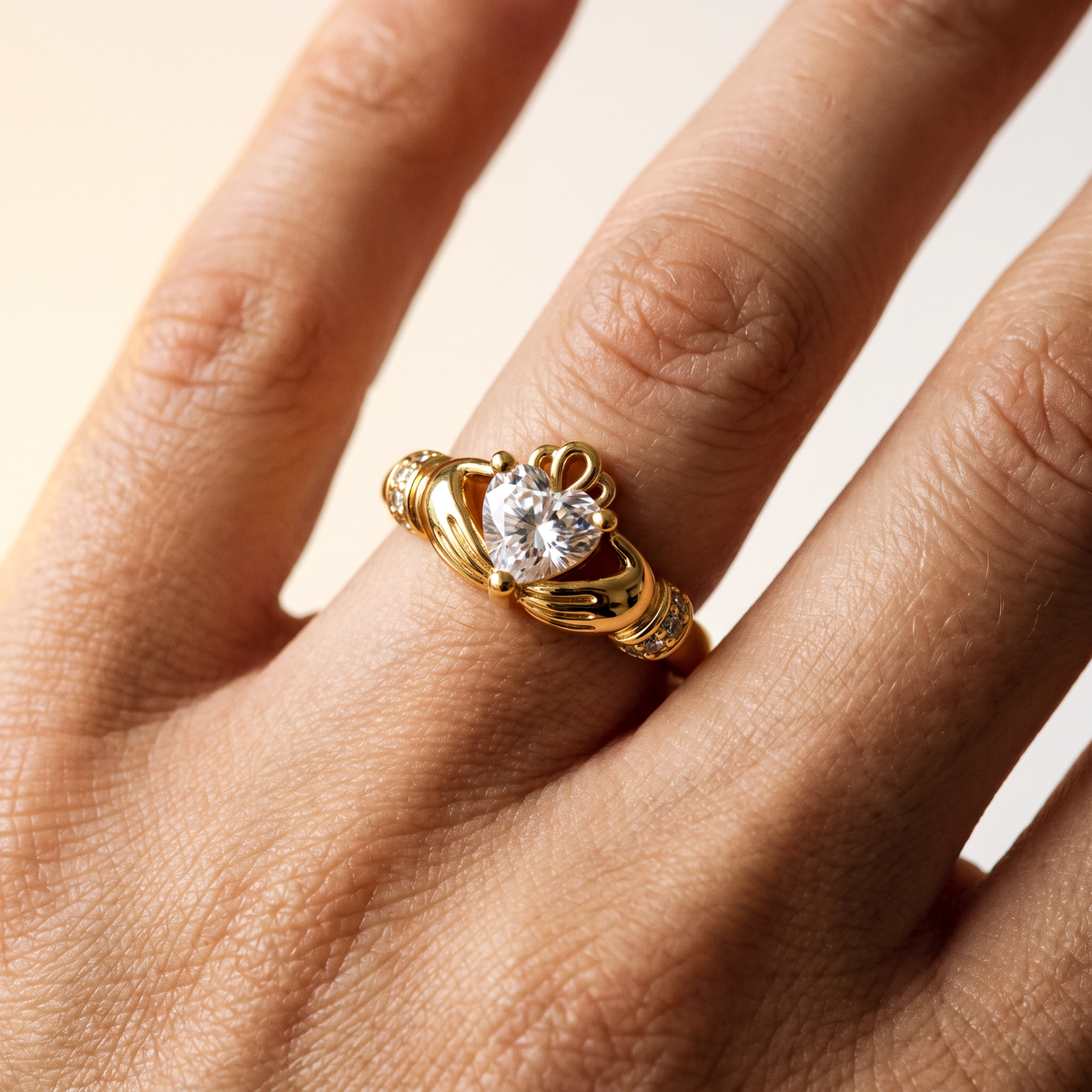 Women's Sterling Silver Gold Claddagh Ring – 'Grá Geal' (Radiant Love)