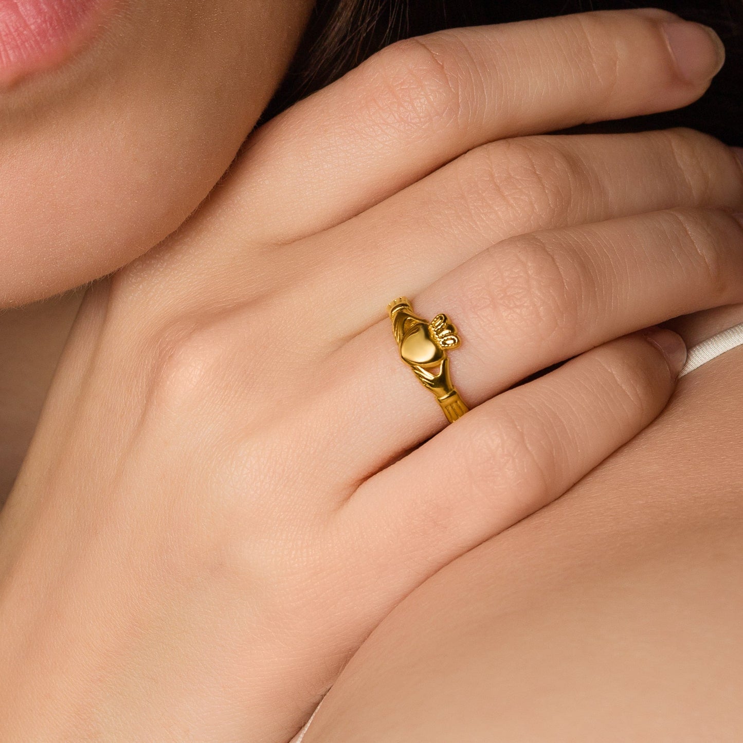 Women's Gold-Plated Claddagh Ring - ‘Suncrest’