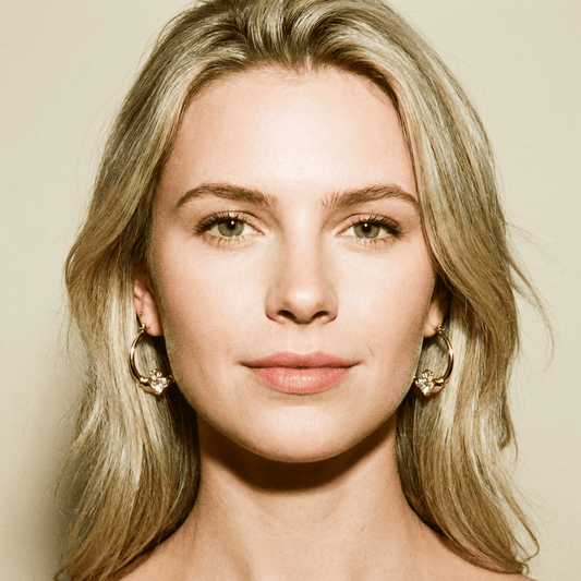 Eirin Apparel Chunky Claddagh Hoop Earrings Gold-Plated Sterling Silver Claddagh Earrings – ‘Croi Óir’ (Golden Heart)