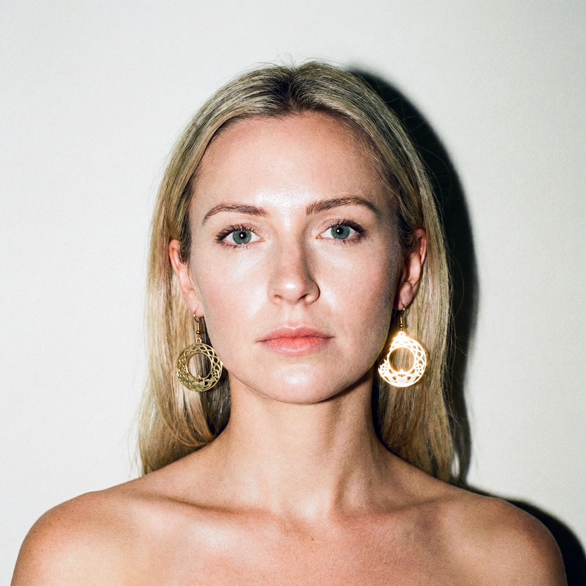 Eirin Apparel Claddagh Earrings Celtic Knot Claddagh Earrings – ‘Fáinne an Ghrá’ (Ring of Love)