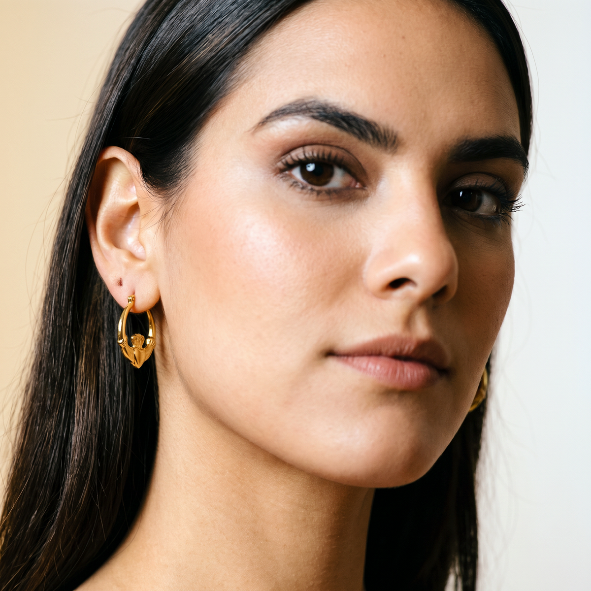 Eirin Apparel Claddagh Earrings Dainty Gold-Plated Claddagh Hoop Earrings – 'Gríanóg' (Little Sun)