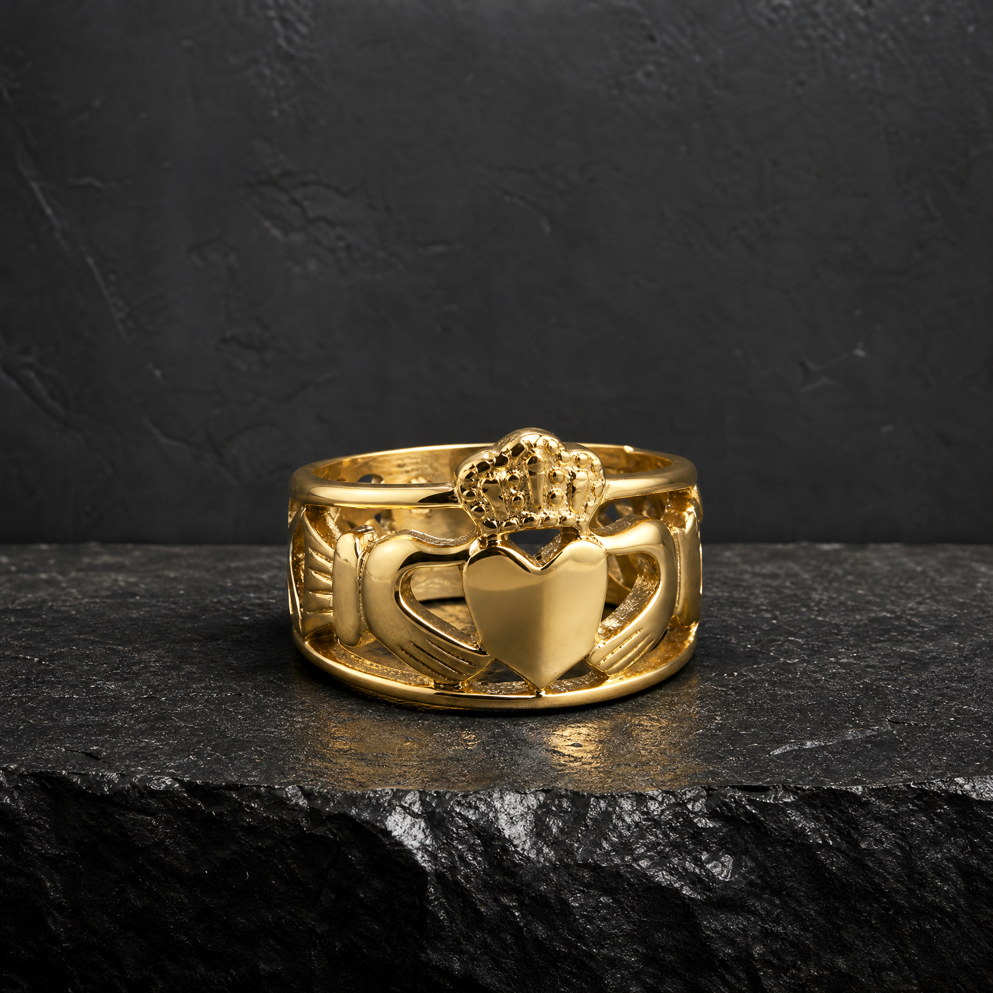 Eirin Apparel Claddagh Ring Women’s Chunky Claddagh Ring – 'Dílse' (Faithful)