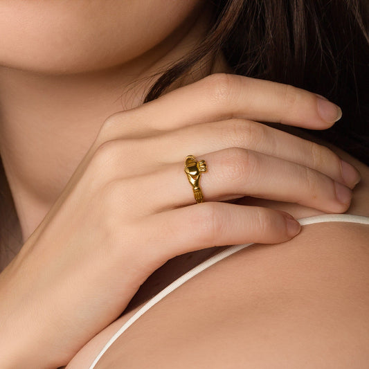 Eirin Apparel Claddagh Ring Women's Gold-Plated Claddagh Ring - ‘Suncrest’
