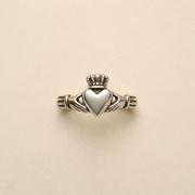 Eirin Apparel Claddagh Ring Women's Silver-Plated Claddagh Ring – ‘Gealaí’ (Moonlight)