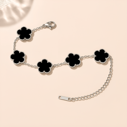 Eirin Apparel Clover Charm Bracelet Black Onyx / Silver Tone Lúireach Clover Charm Bracelet