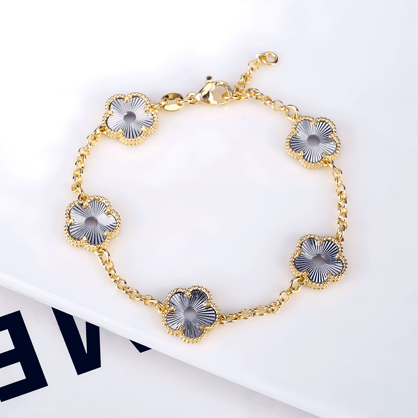 Eirin Apparel Clover Charm Bracelet Fiáin Fleur Clover Charm Bracelet