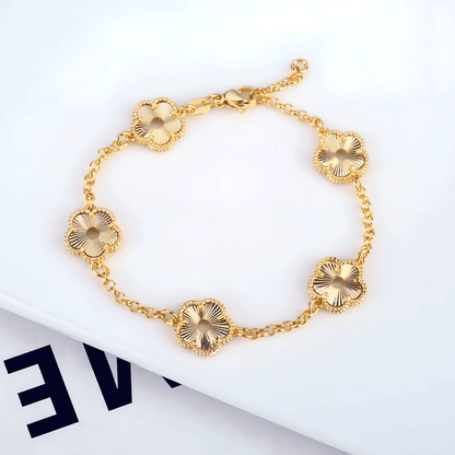 Eirin Apparel Clover Charm Bracelet Fleur of Óir Fiáin Fleur Clover Charm Bracelet