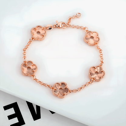 Eirin Apparel Clover Charm Bracelet Fleur of Rós Fiáin Fleur Clover Charm Bracelet