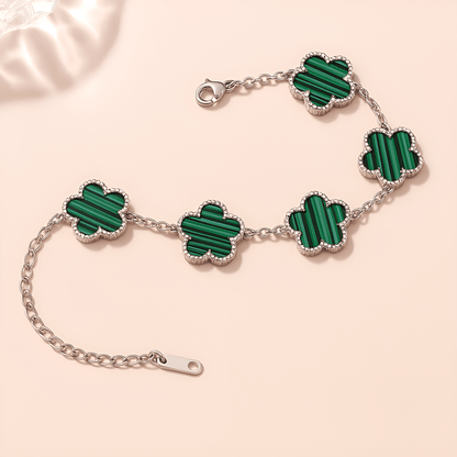 Eirin Apparel Clover Charm Bracelet Lúireach Clover Charm Bracelet