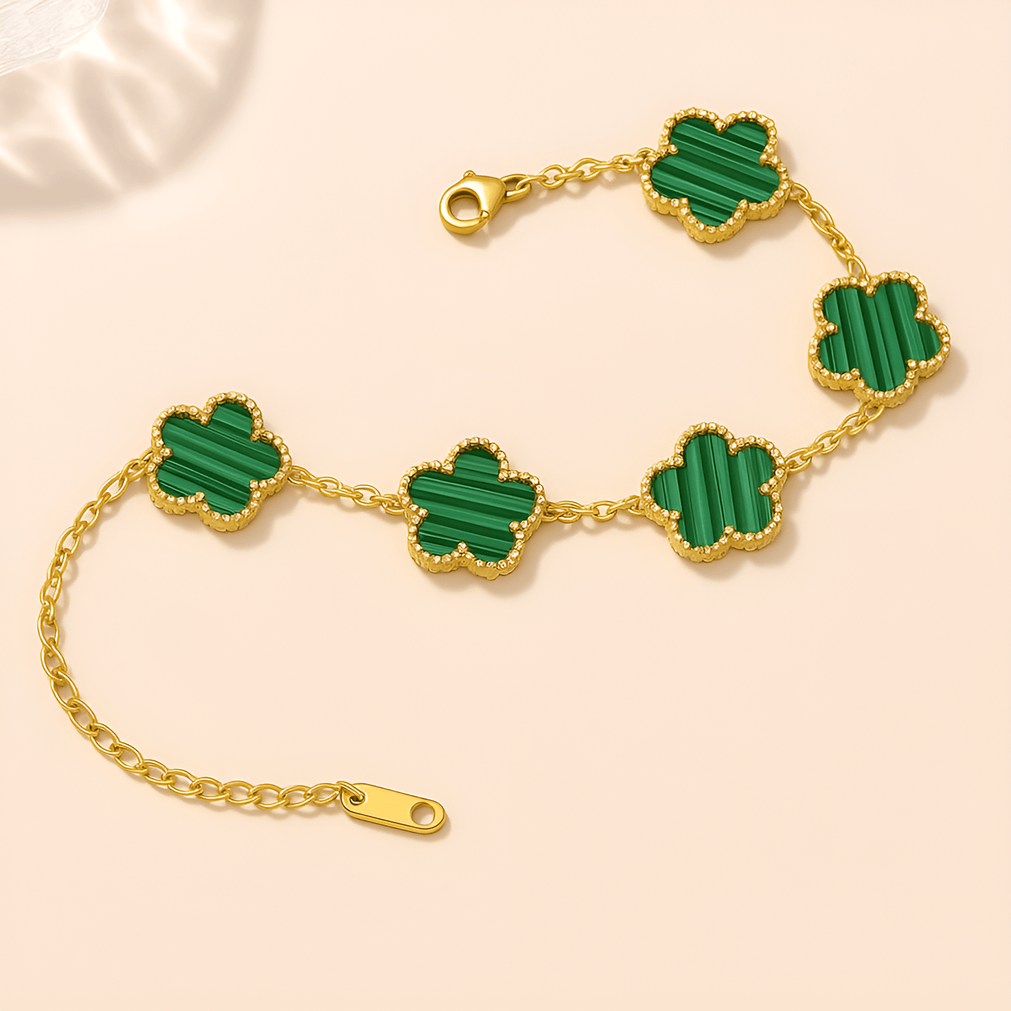Eirin Apparel Clover Charm Bracelet Lúireach Clover Charm Bracelet