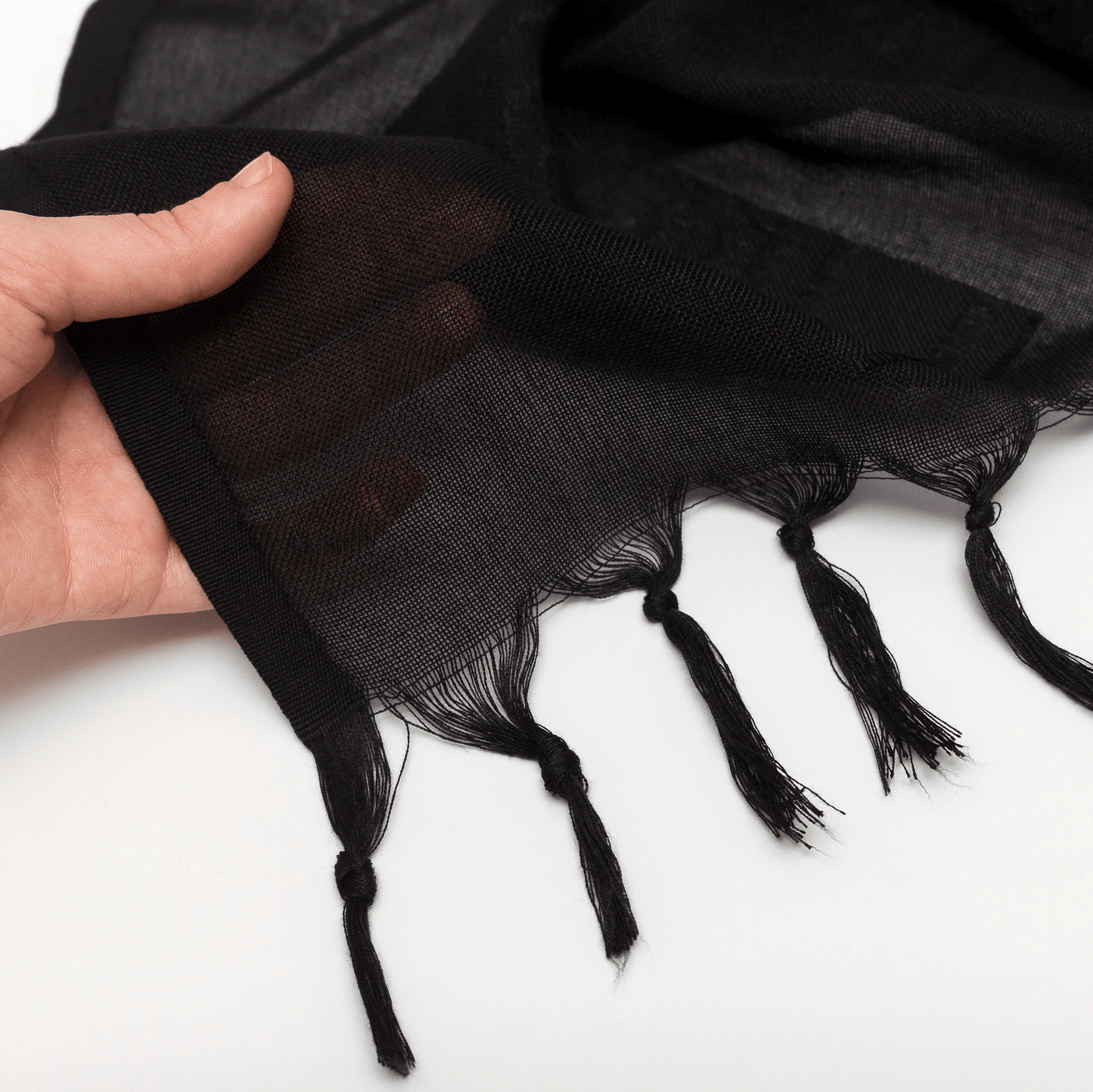 Eirin Apparel Keffiyeh Shadow of Al-Layl – Veil of Defiance Palestinian Keffiyeh (Collector’s Edition)