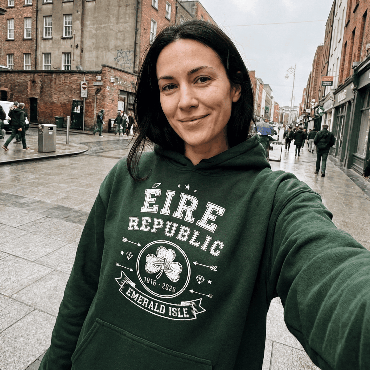 Eirin Apparel Men's Hoodie Unisex 'Emerald Isle' Hoodie