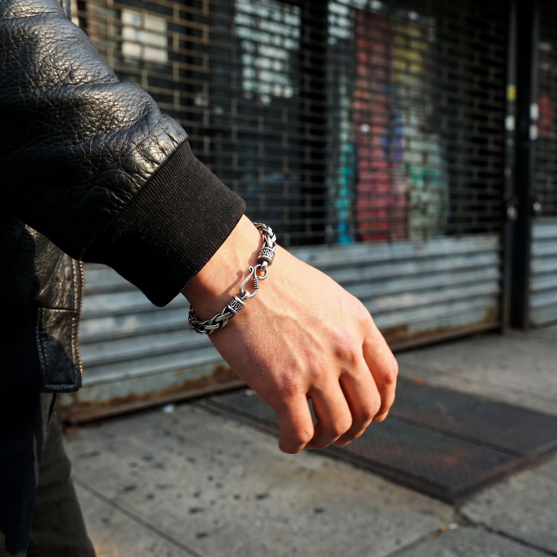 Eirin Apparel Men's Ring Men's Celtic Chain Bracelet