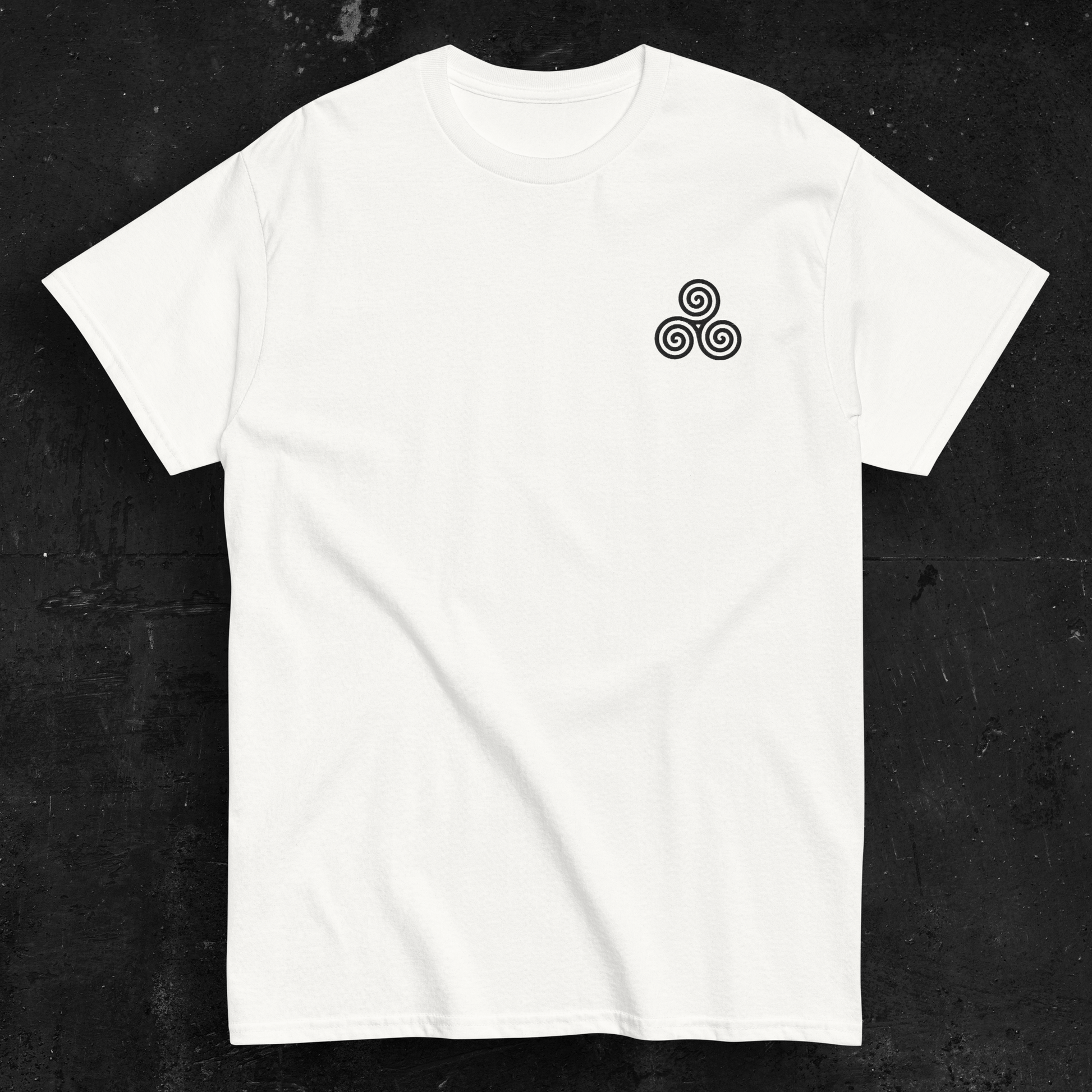 Eirin Apparel Men's T-Shirt Men's Celtic Triskelion Embroidered White T-Shirt