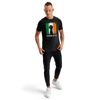 Eirin Apparel Men's T-Shirt Men's Tiocfaidh Ár Lá Tricolour T-Shirt