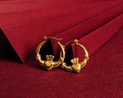 Eirin Apparel Mini Claddagh Hoop Earrings Dainty Gold-Plated Claddagh Hoop Earrings - 'Gríanóg' (Little Sun)