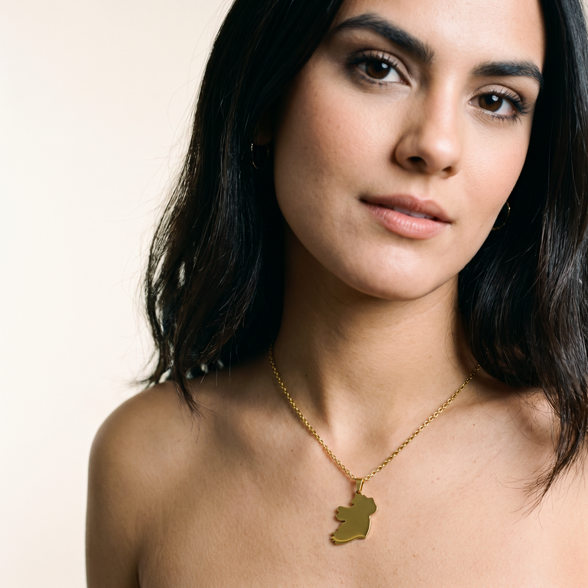 Eirin Apparel Necklace Classic Map of Ireland Necklace – ‘Oileán’ (Island)