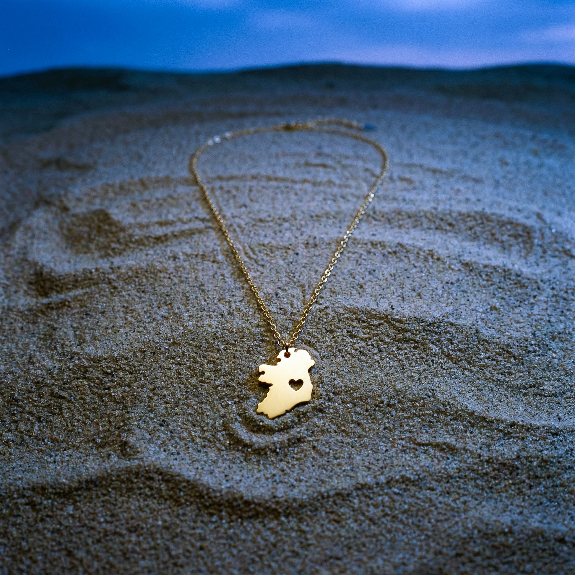 Eirin Apparel Necklace Map of Ireland Necklace – ‘Croí Éireann’ (Heart of Ireland)