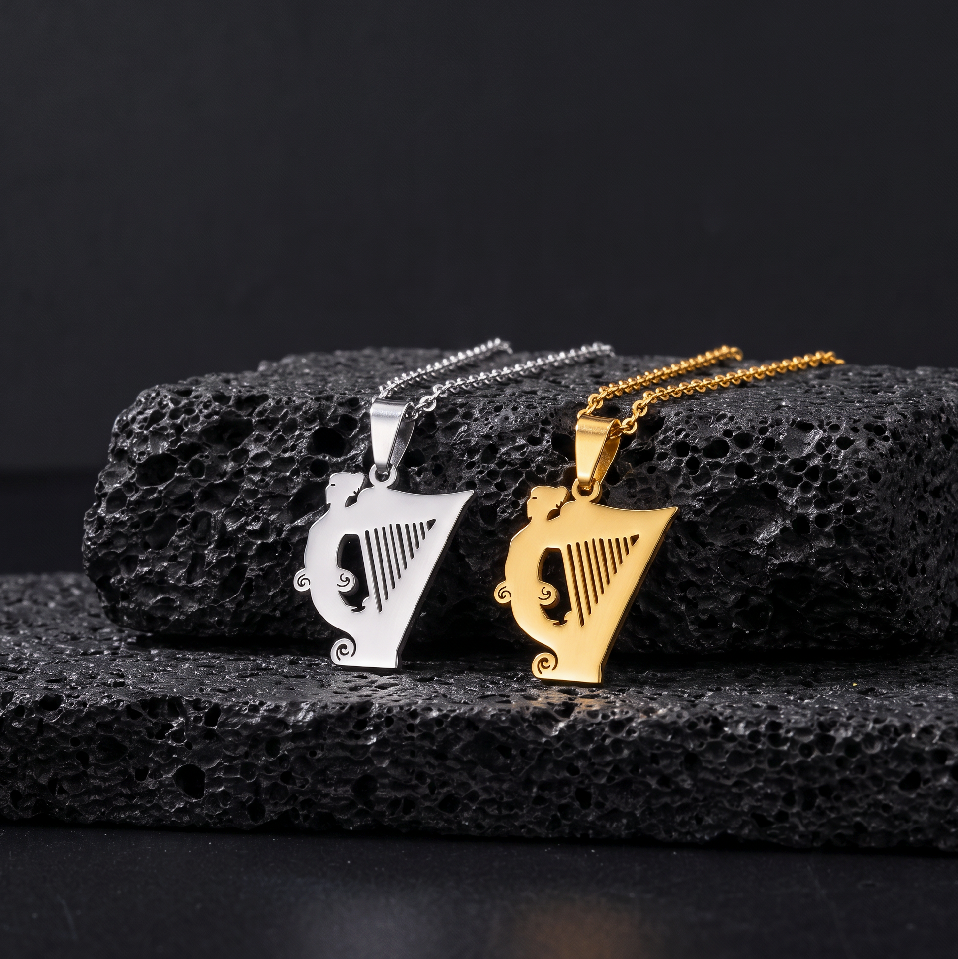 Eirin Apparel Necklace Men's Irish Harp Necklace – 'Macalla' (Echo)