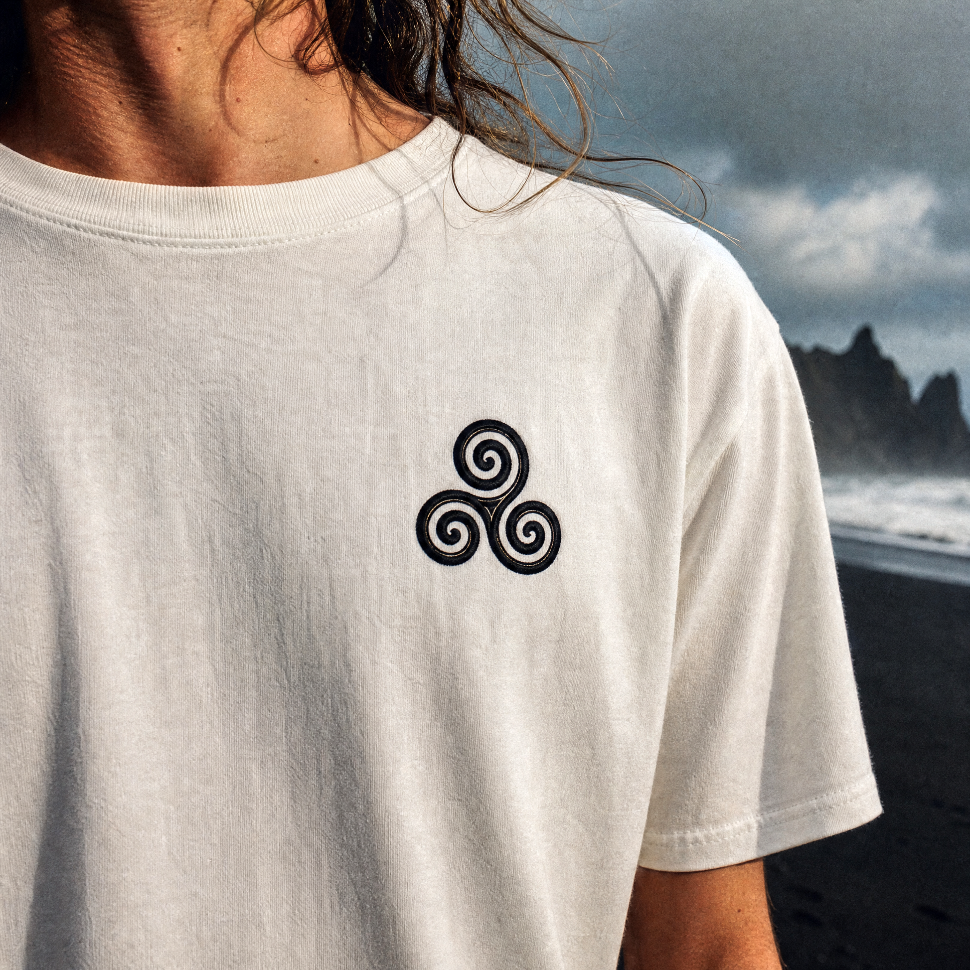Eirin Apparel Unisex T-Shirt Celtic Symbol Series – Triskele 'Éabhlóid' (Evolution) T-Shirt