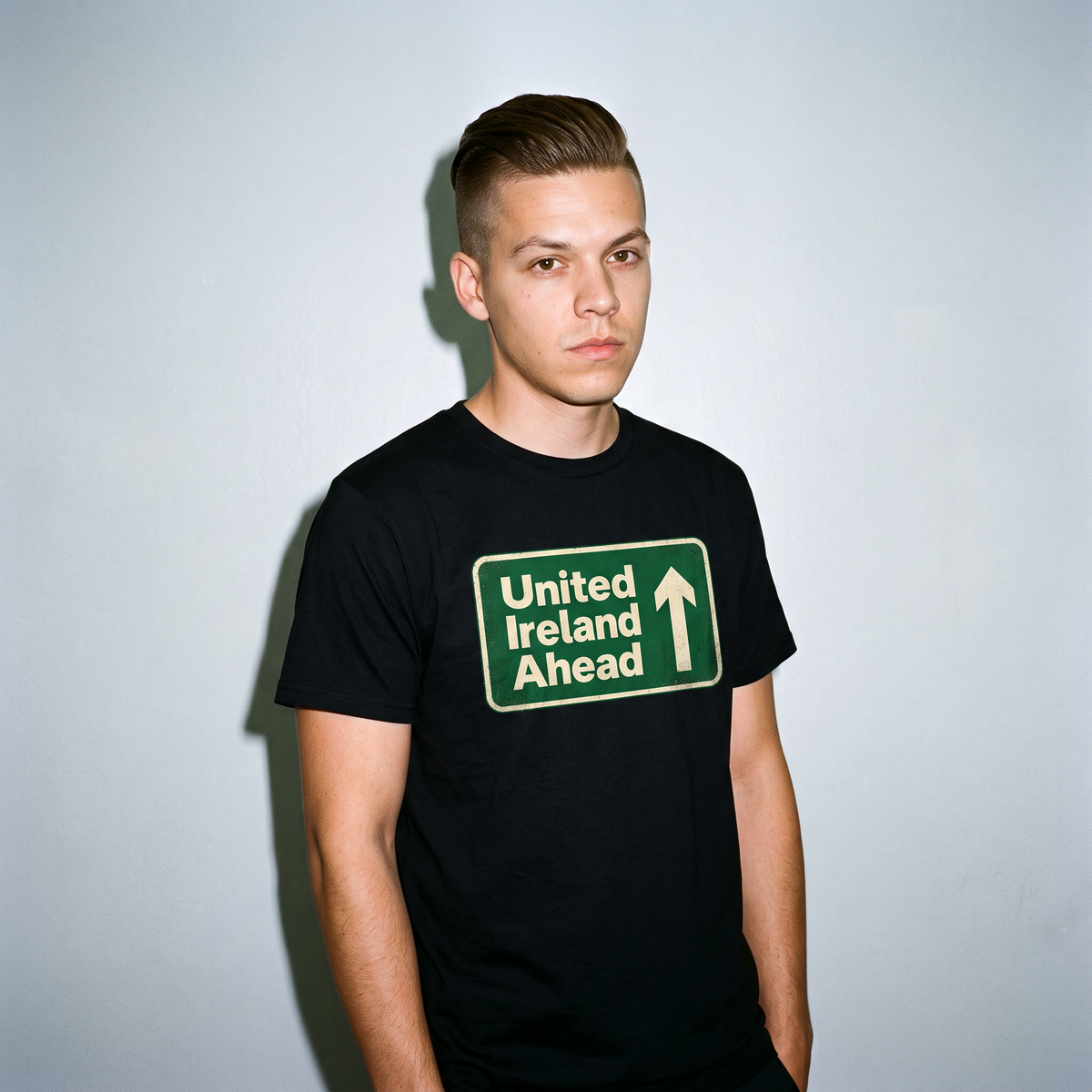 Eirin Apparel Unisex T-Shirt 'United Ireland Ahead' T-Shirt
