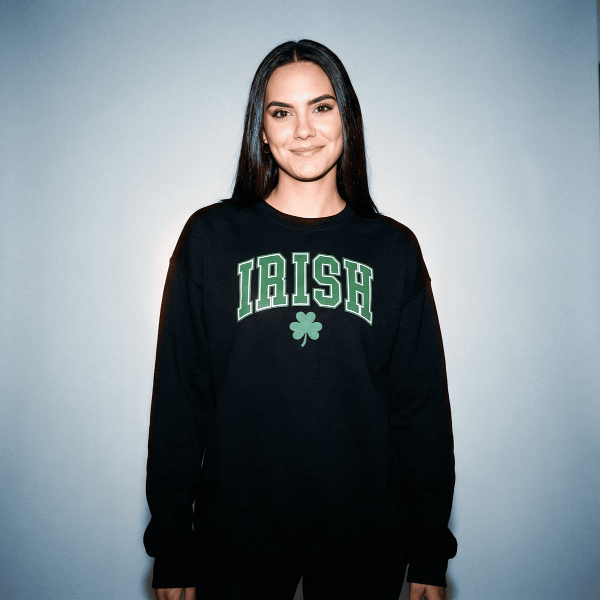 Eirin Apparel Woman's Sweatshirt Black / S 'Varsity' Irish Sweatshirt