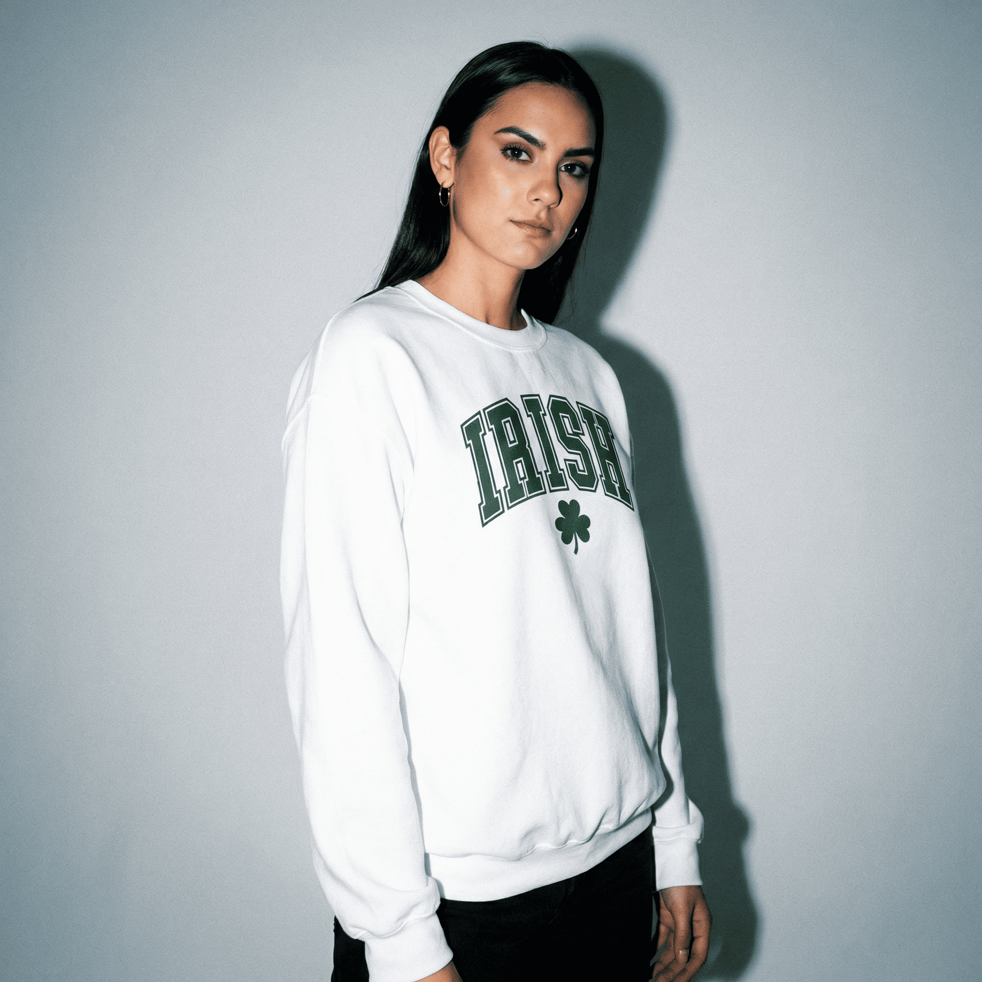Eirin Apparel Woman's Sweatshirt White / S 'Varsity' Irish Sweatshirt