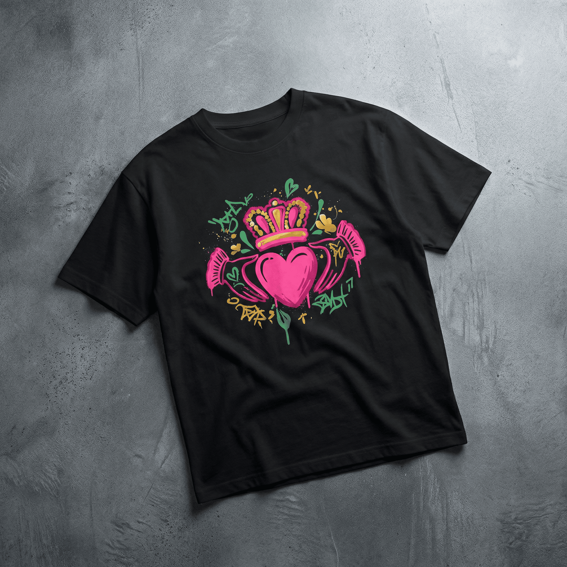 Eirin Apparel Women's Oversized T-Shirt Women's 'Bad Grá' Claddagh Graffiti Oversized T-Shirt