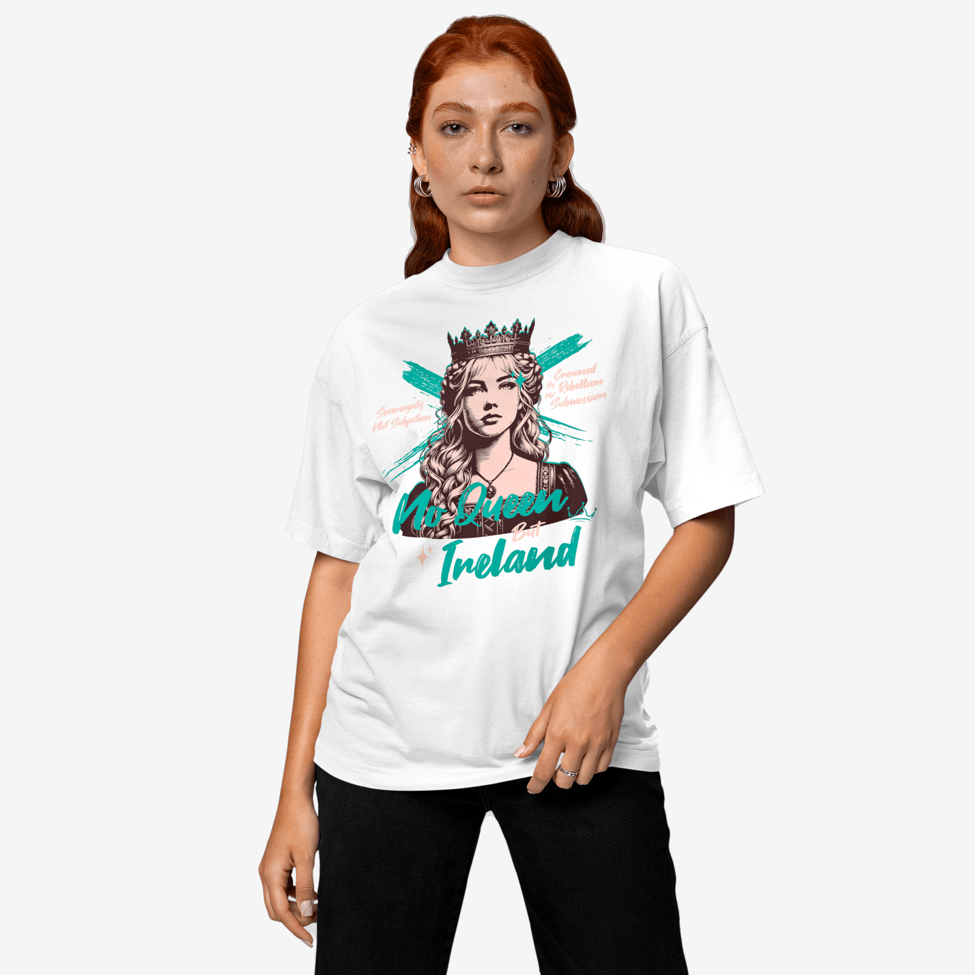 Eirin Apparel Women's Oversized T-Shirt Women's 'No Queen But Ireland' Oversized T-Shirt