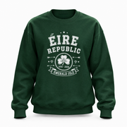 Eirin Apparel Women's Sweatshirt 'Emerald Isle' Sweatshirt
