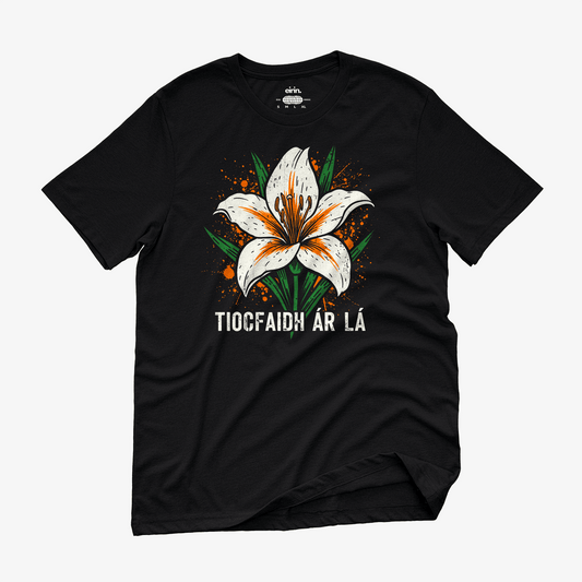 Eirin Apparel Women's T-Shirt Women's 'Tiocfaidh ár lá' Easter Lily T-Shirt